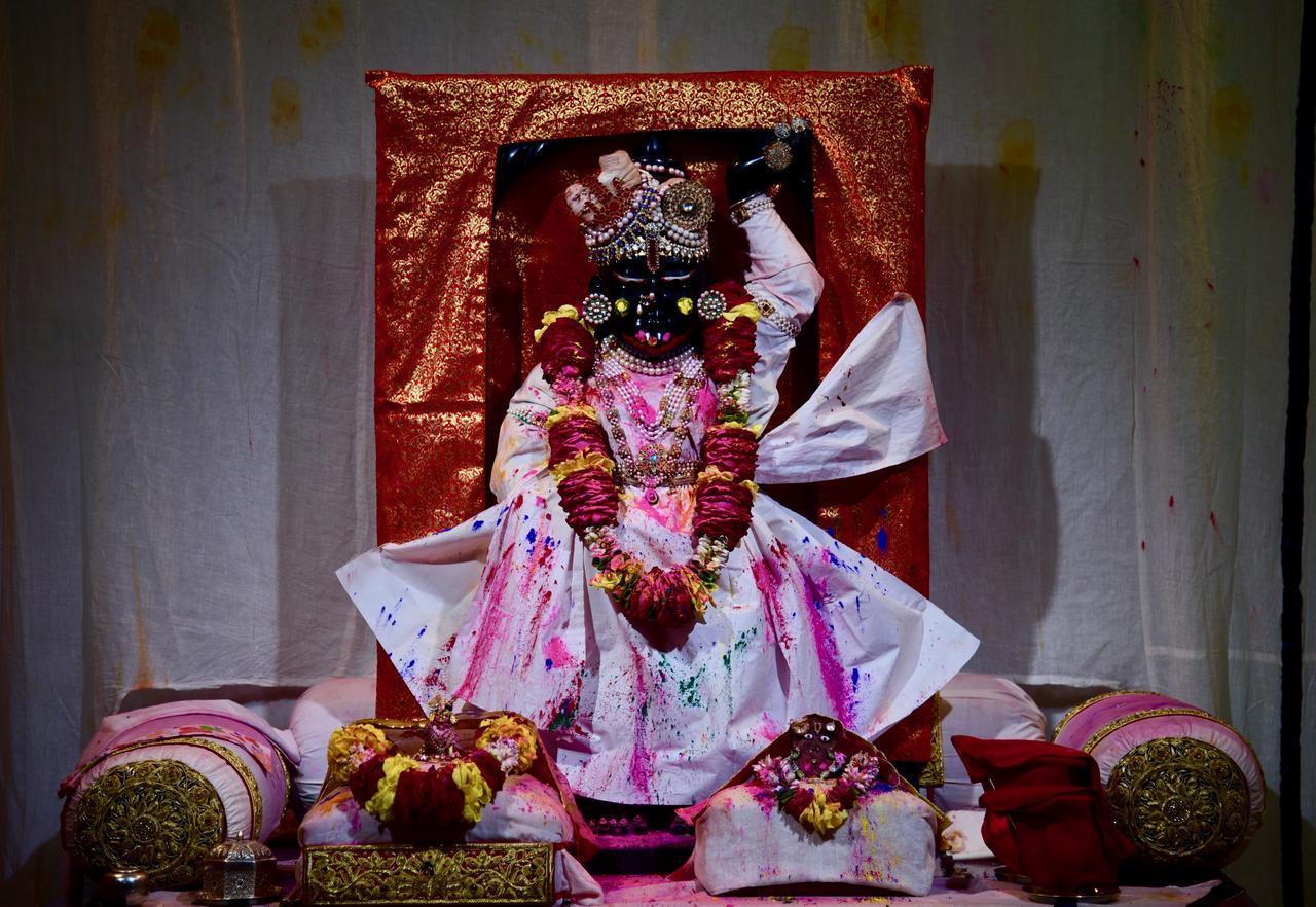 Kadamb Spritual Stay Vrindāvan Exteriör bild